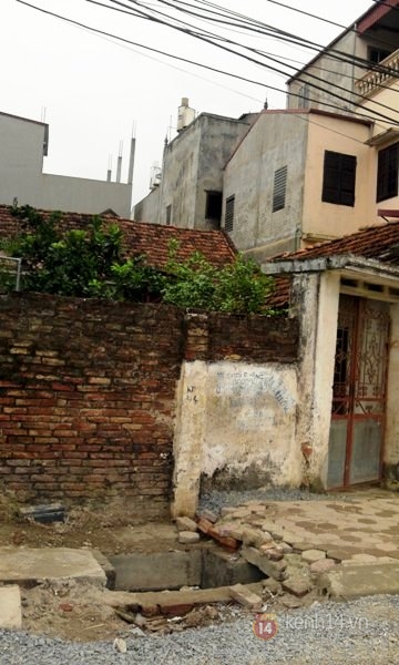 C&ocirc;n đồ tr&egrave;o tường v&agrave;o tận nh&agrave;, truy s&aacute;t cả gia đ&igrave;nh l&uacute;c rạng s&aacute;ng 1