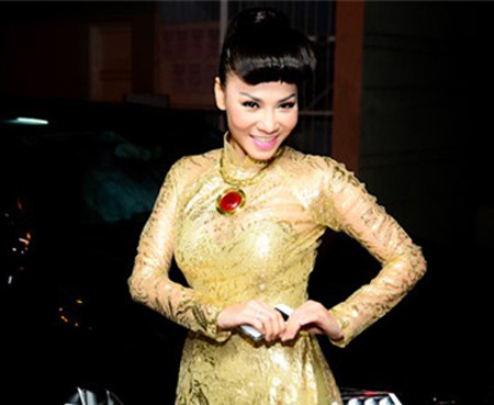 Thu Minh bỏ "ghế n&oacute;ng" m&ugrave;a tới để chăm lo gia đ&igrave;nh 1