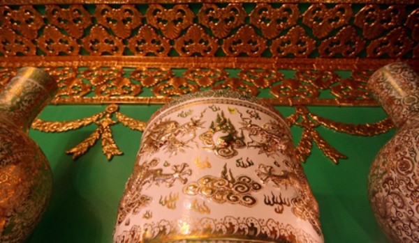 Qu&agrave; Tết: "Độc" như đồ d&aacute;t v&agrave;ng biếu sếp 2