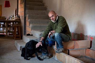 "Ph&aacute;t cuồng" v&igrave; cả l&agrave;ng tr&uacute;ng số độc đắc 2