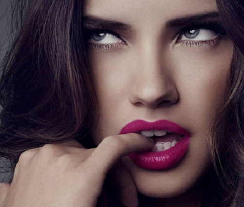 Son m&ocirc;i d&ugrave;ng sao cho đ&uacute;ng 8