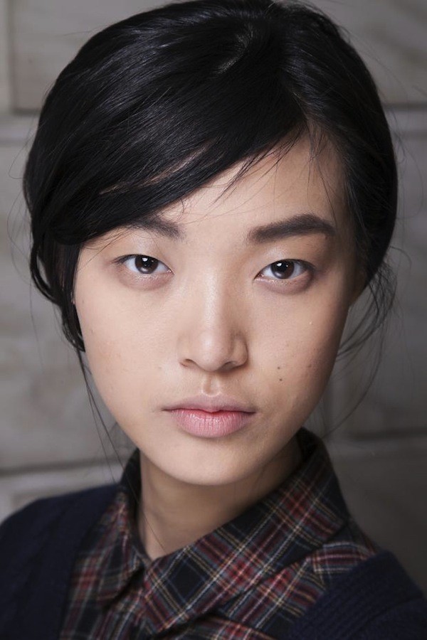 Những xu hướng trang điểm l&yacute; tưởng từ s&agrave;n diễn Thu/Đ&ocirc;ng 2013 1