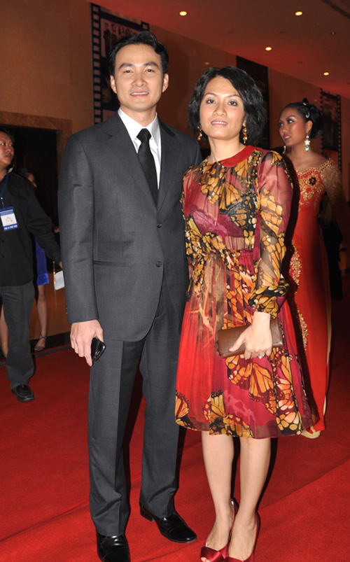 L&yacute; do nhiều sao Việt kh&ocirc;ng muốn khoe bạn đời 5