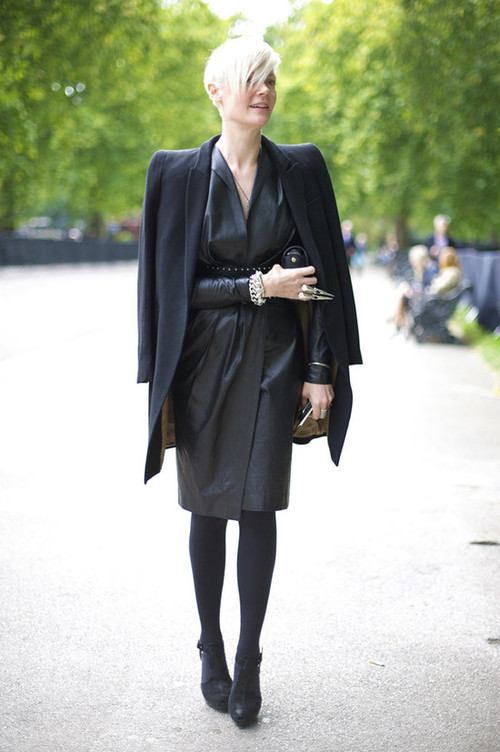 Zoom v&agrave;o phong c&aacute;ch của 10 bi&ecirc;n tập vi&ecirc;n thời trang nổi tiếng 41