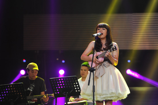 Mỹ T&acirc;m li&ecirc;n tục h&aacute;t sai lời sau nụ h&ocirc;n với Ya Suy 4