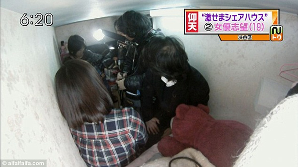 Trả 13 triệu đồng để sống trong căn hộ "quan t&agrave;i" 3