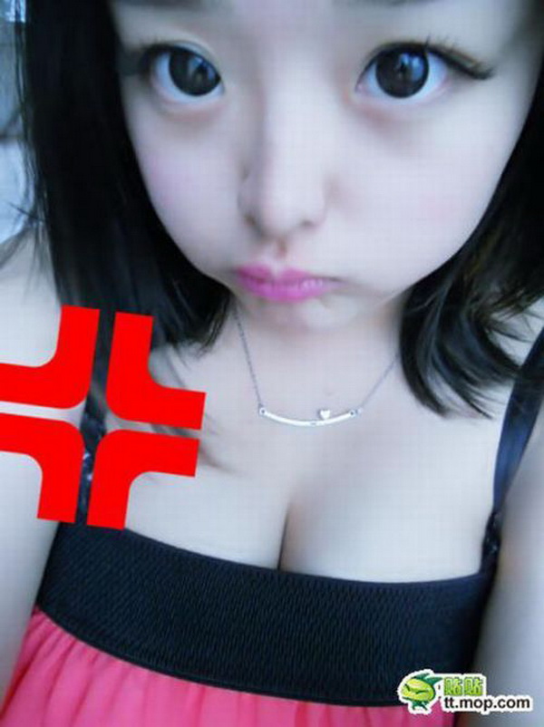 3 c&ocirc; g&aacute;i c&oacute; th&acirc;n h&igrave;nh bốc lửa nhưng mặt lại như... trẻ con tiểu học 5