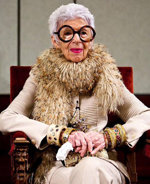 Iris Apfel - qu&yacute; b&agrave; thời trang ở tuổi... 91 12