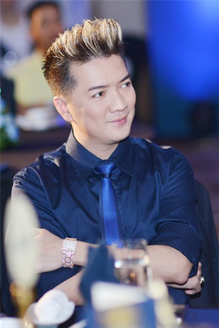 Mr Đ&agrave;m nối g&oacute;t Thu Minh, H&agrave; Hồ từ chối The Voice 2013 4