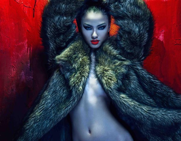 Hồng Quế lại g&acirc;y sự ch&uacute; &yacute; bằng ảnh khỏa th&acirc;n 2