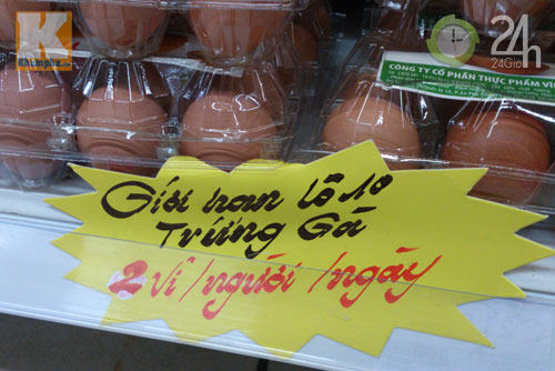 Tiểu thương gom trứng, TP.HCM họp khẩn 4