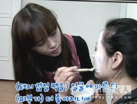 Sốc với 3 b&agrave; mẹ trẻ m&atilde;i kh&ocirc;ng gi&agrave; 10