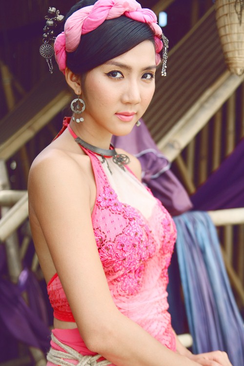 "Mỹ nh&acirc;n kế" phản ph&aacute;o việc bị ch&ecirc; tơi tả 5