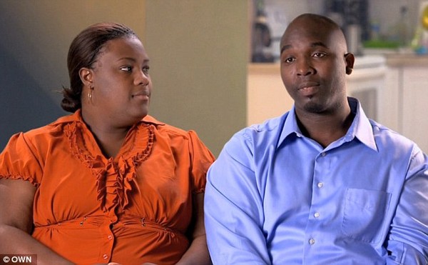 Cho&aacute;ng với kỷ lục của những b&agrave; mẹ mắn đẻ  13