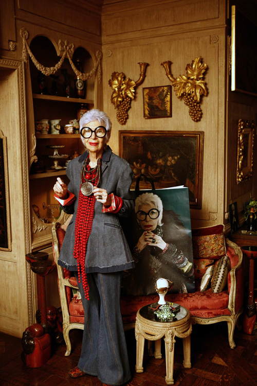 Iris Apfel - qu&yacute; b&agrave; thời trang ở tuổi... 91 15