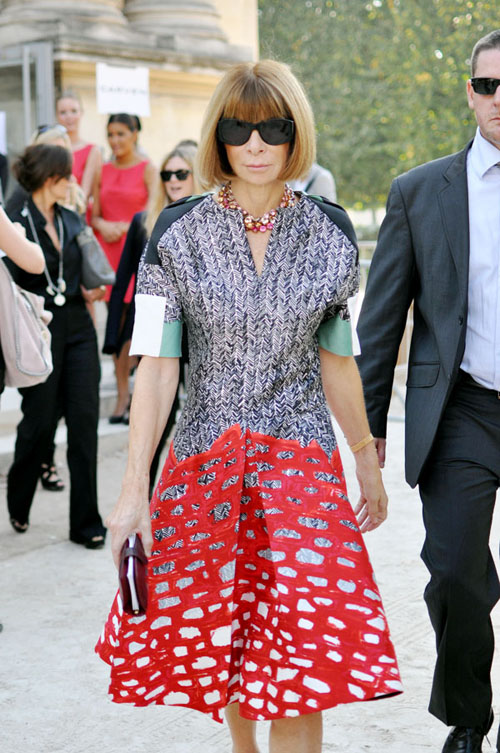 Zoom v&agrave;o phong c&aacute;ch của 10 bi&ecirc;n tập vi&ecirc;n thời trang nổi tiếng 6