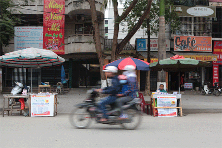 Kinh ho&agrave;ng gi&aacute; rau xanh ng&agrave;y Tết 3