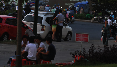 Nhật Kim Anh bị bắt gặp hẹn h&ograve; si&ecirc;u mẫu Đức Vĩnh 3