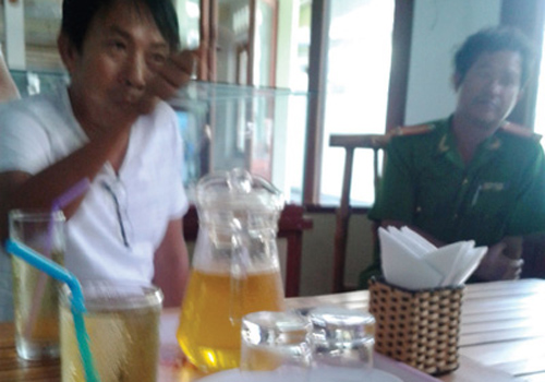 Nh&agrave; h&agrave;ng Việt kh&ocirc;ng tiếp&hellip; người Việt 2