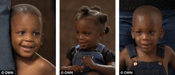 Cho&aacute;ng với kỷ lục của những b&agrave; mẹ mắn đẻ  9