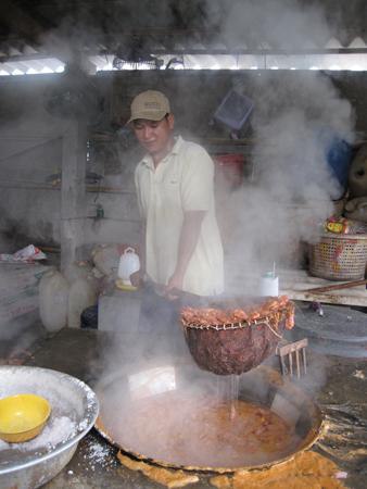 "C&ocirc;ng nghệ" chế biến t&ocirc;m kh&ocirc; tẩm h&oacute;a chất 2