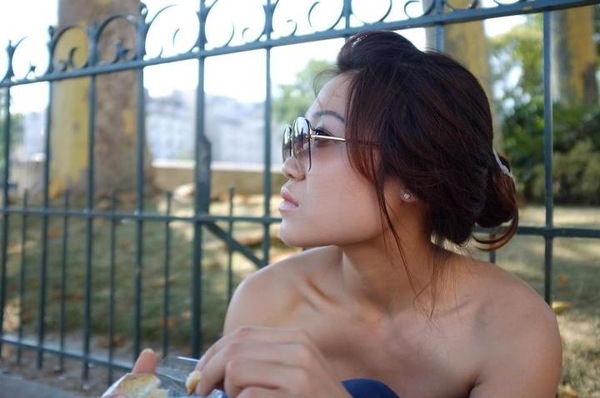 'Hot girl ng&agrave;n đ&ocirc;' vẫn... ế chồng 1