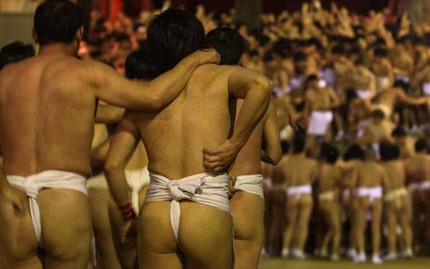 Cận cảnh lễ hội "khỏa thân" ở Nhật Bản 5