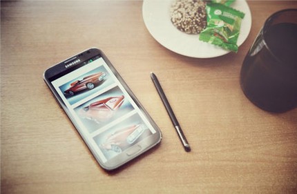 Galaxy Note 3 sở hữu m&agrave;n h&igrave;nh khủng 6,3 inch 1