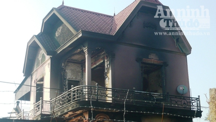 Con đốt nh&agrave; tiền tỷ v&igrave; mẹ kh&ocirc;ng cho tiền 2