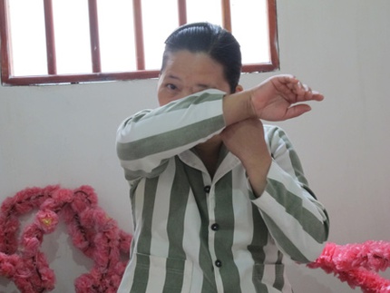 Cơn ghen cuồng dại của người đ&agrave;n b&agrave; hai đời chồng  1