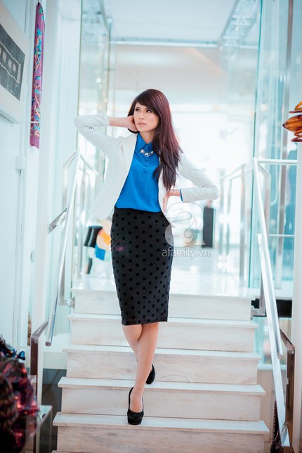 C&aacute;ch diện vest trắng thanh lịch tới c&ocirc;ng sở  1