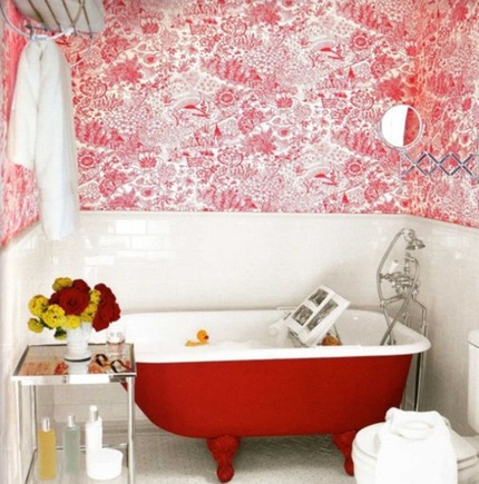6 cách bài trí phòng tắm ấn tượng với gam màu đỏ 3