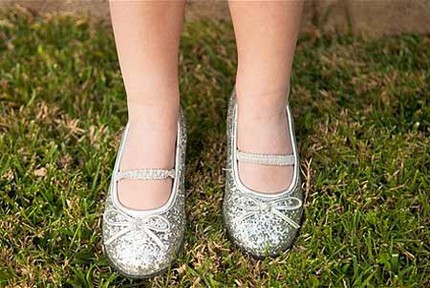 Những xu hướng thời trang c&oacute; hại cho sức khỏe 3