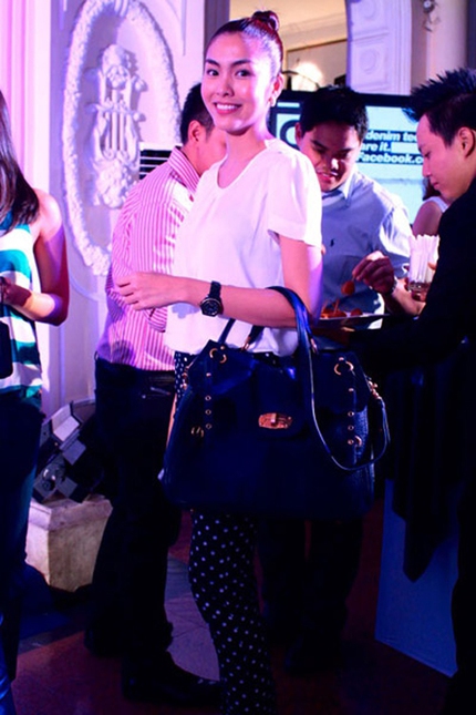 Xu hướng phụ kiện "ruột" của H&agrave; Tăng 4