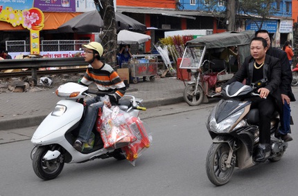 H&agrave; Nội bắt đầu nhộn nhịp sắm Tết 11