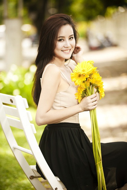 Đoán tên cô dâu của showbiz Việt năm 2013 4