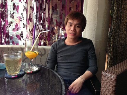 T&acirc;m sự của &ldquo;hot boy&rdquo; h&oacute;a &ldquo;dị nh&acirc;n&rdquo; v&igrave; tẩy trắng da 1