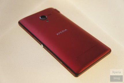6 smartphone tuyệt đẹp b&aacute;n ra sau Tết 3