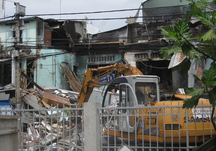 Người tho&aacute;t nạn kể lại vụ nổ l&agrave;m 10 người chết 7