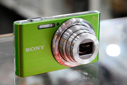 2 mẫu m&aacute;y ảnh gi&aacute; rẻ của Sony về Việt Nam 3