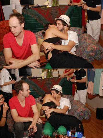 Những nụ h&ocirc;n 'm&ugrave;i mẫn' c&ocirc;ng khai của sao Việt 1