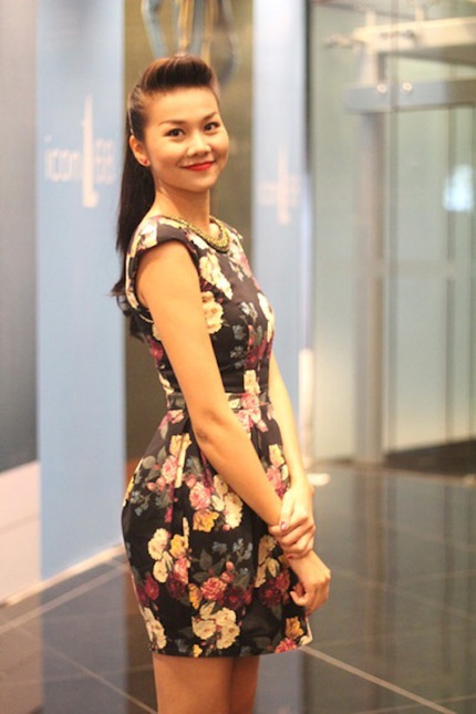 Phối đồ c&ocirc;ng sở theo phong c&aacute;ch nổi bật của sao Việt 36