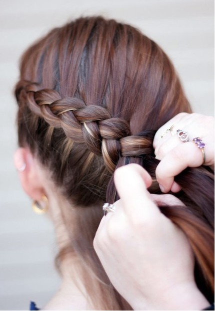 T&oacute;c tết lệch cực xinh 9