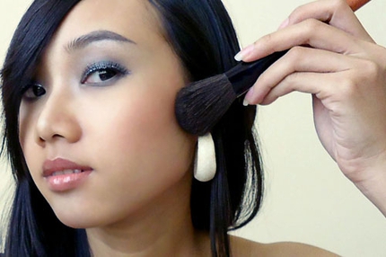 Vẽ mắt khói sexy đi dạ tiệc 8 Vẽ mắt khói sexy đi dạ tiệc 8