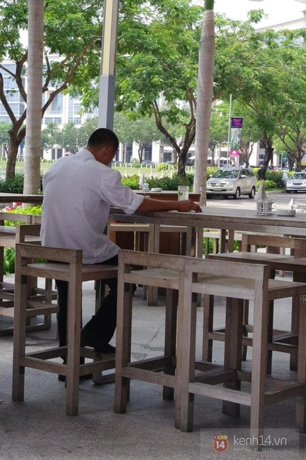 C&acirc;u chuyện bất ngờ đằng sau bức ảnh "hai cảnh đối lập g&acirc;y x&uacute;c động" 5