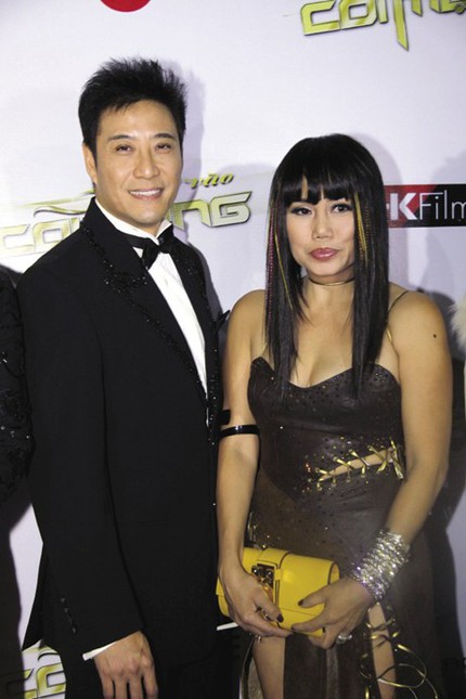 Lynda Trang Đ&agrave;i: Ngo&agrave;i đời t&ocirc;i kh&aacute;c tr&ecirc;n s&acirc;n khấu 170 độ 2