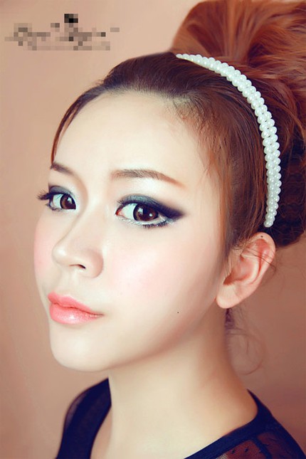 Trang điểm tuyệt xinh cho buổi dạ tiệc 1