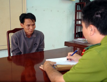 R&ugrave;ng m&igrave;nh một phụ nữ bị người t&igrave;nh b&eacute; hơn 14 tuổi đầu độc, đốt x&aacute;c 2