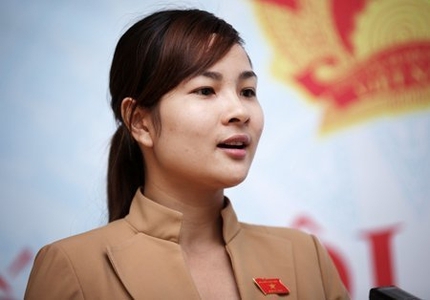 'Hoa kh&ocirc;i' nghị trường t&iacute;nh lập facebook 2