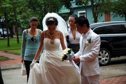 Showbiz Việt: Những cặp đ&ocirc;i "chồng thấp vợ cao" 17